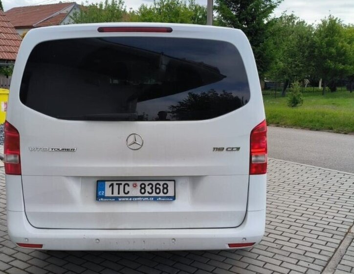 Mercedes-Benz Vito 5