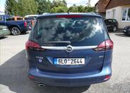 Opel Zafira 8