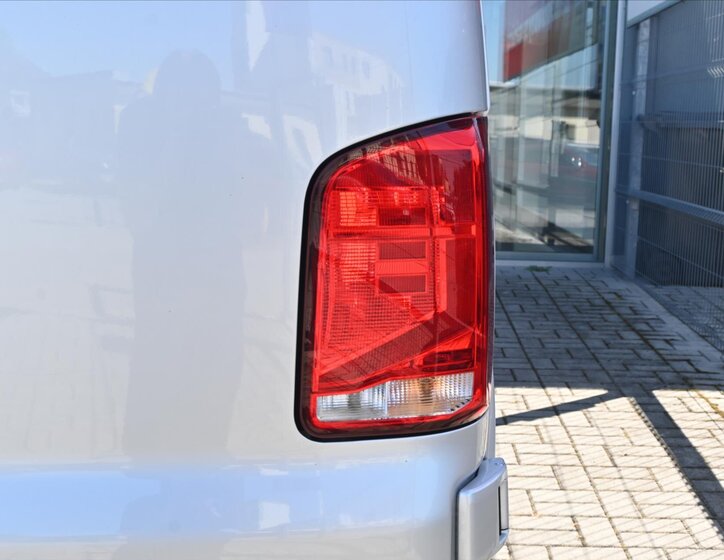 Volkswagen Transporter 28