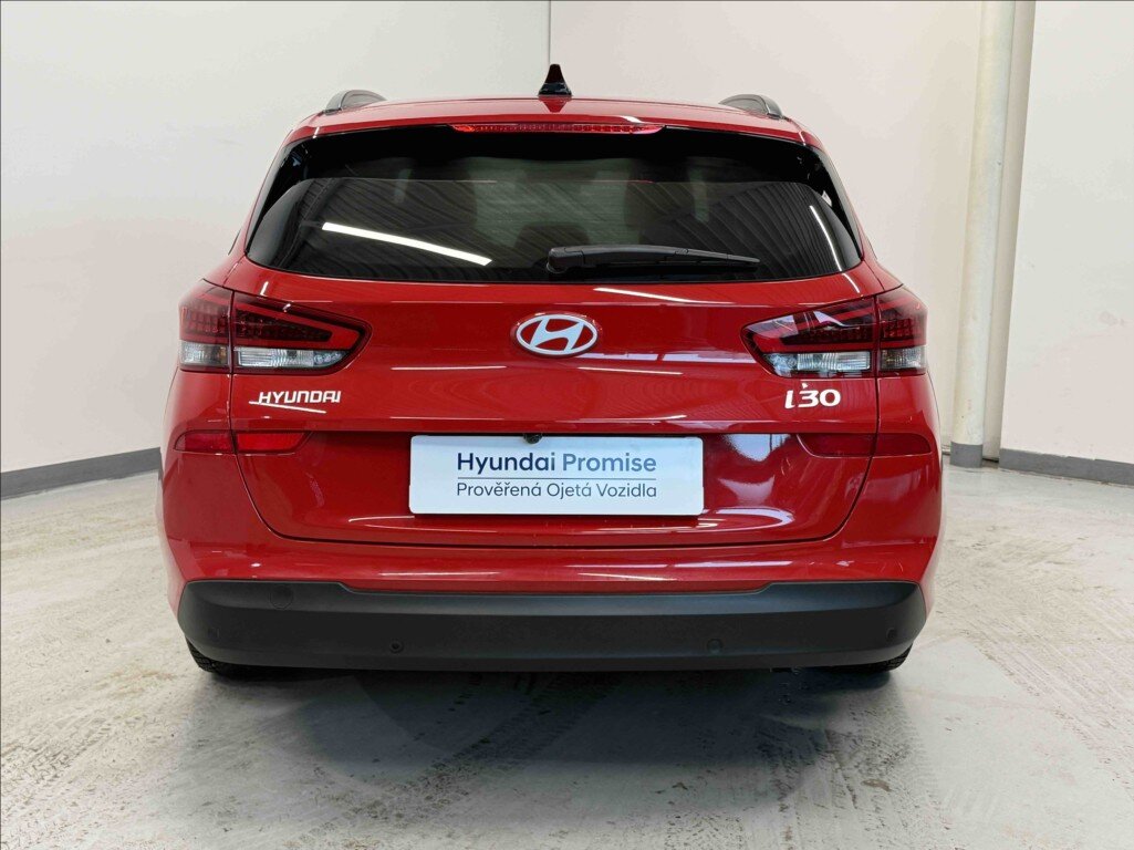 Hyundai i30 Kombi 998,0 73 kw