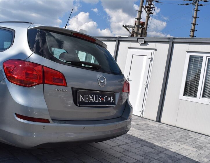 Opel Astra Kombi 1,7 l 81 kw