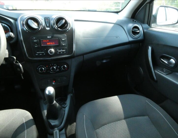 Dacia Sandero Hatchback 999,0 54 kw