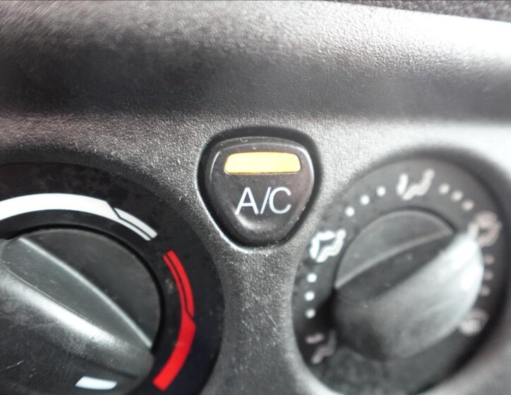 Ford Transit Ostatní 2,0 l 77 kw