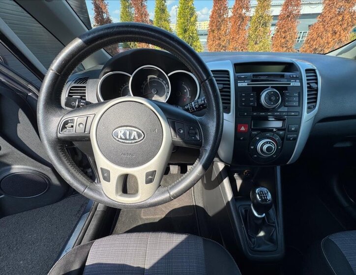 KIA Venga MPV 1,6 l 91 kw