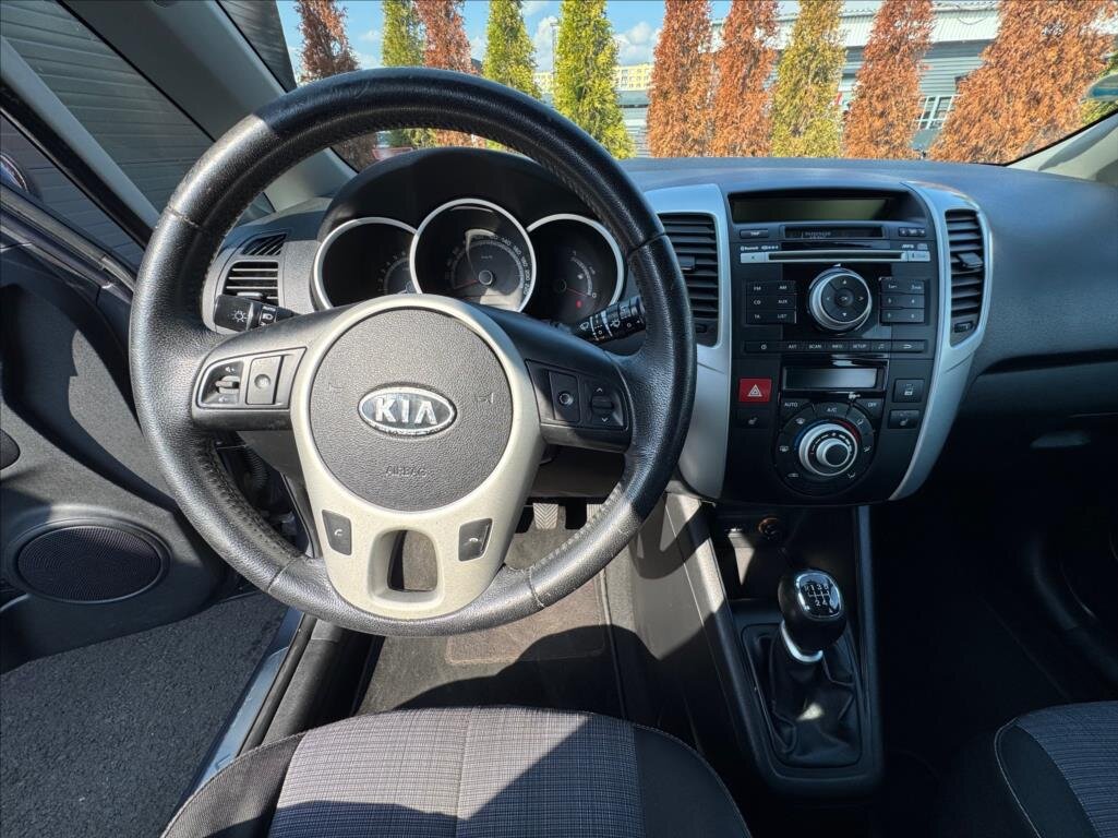 KIA Venga MPV 1,6 l 91 kw