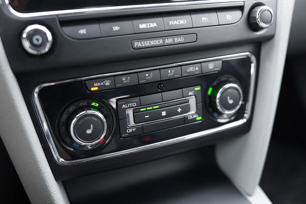 Škoda Superb Sedan 1,8 l 118 kw