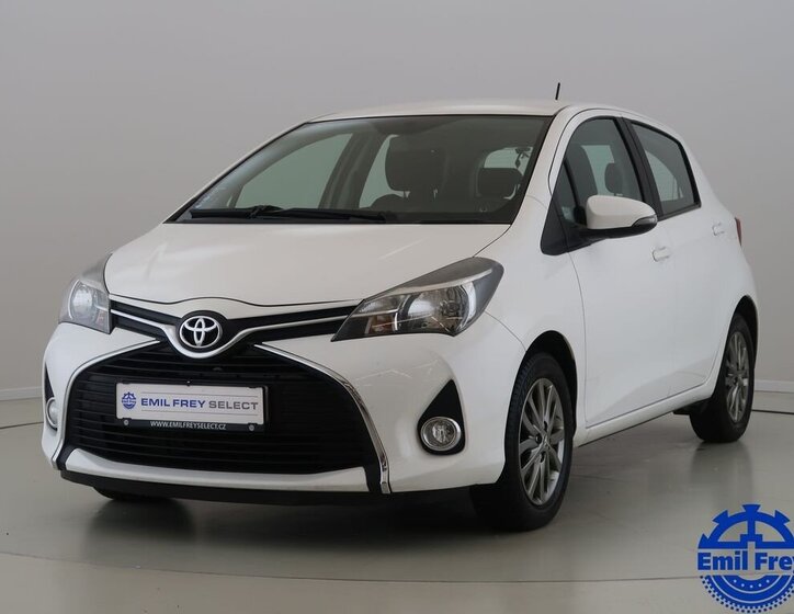 Toyota Yaris 1