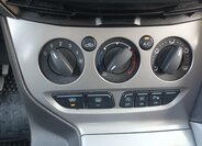 Ford Focus Kombi 998,0 92 kw