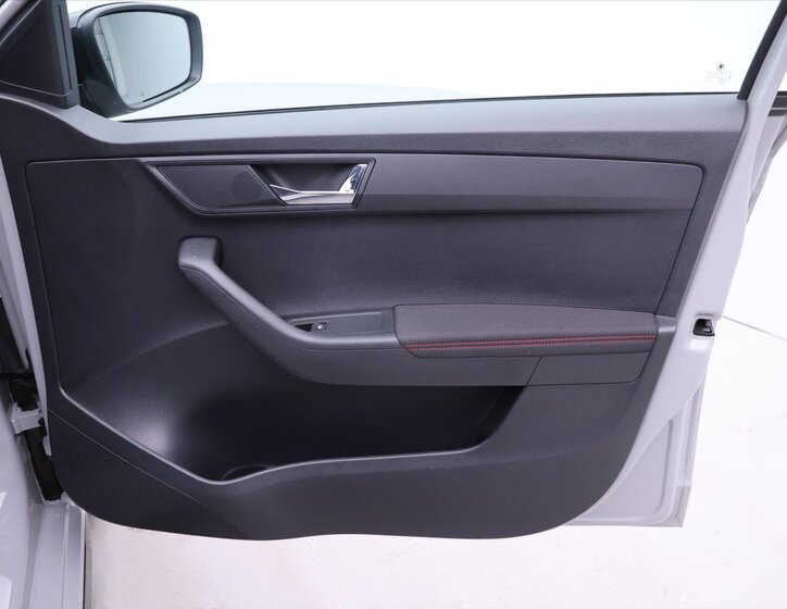 Škoda Fabia Hatchback 999,0 70 kw