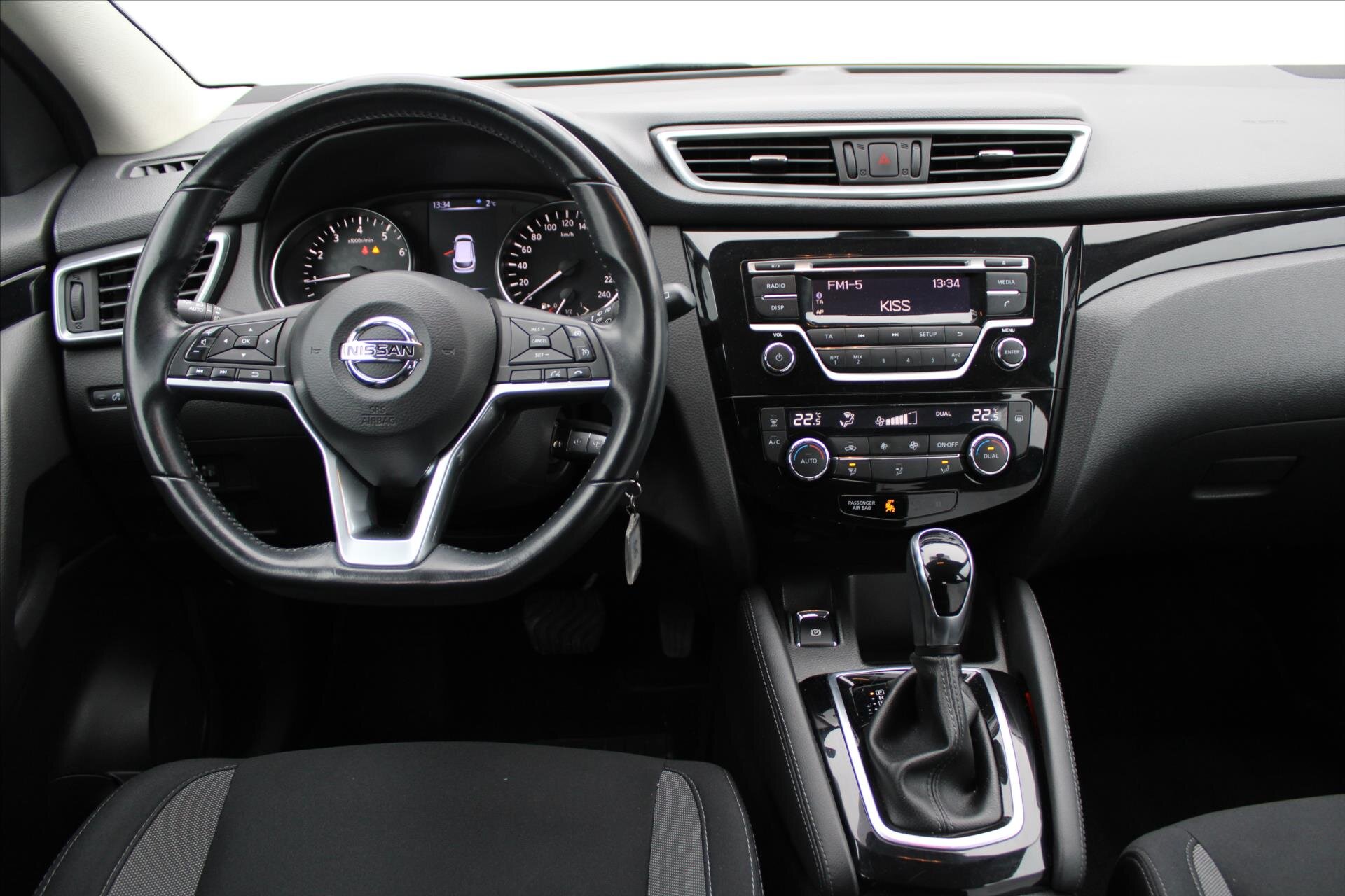 Nissan Qashqai SUV / Terénní 1,2 l 85 kw