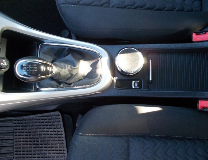 Opel Astra Sedan / Limuzína 1,4 l 103 kw