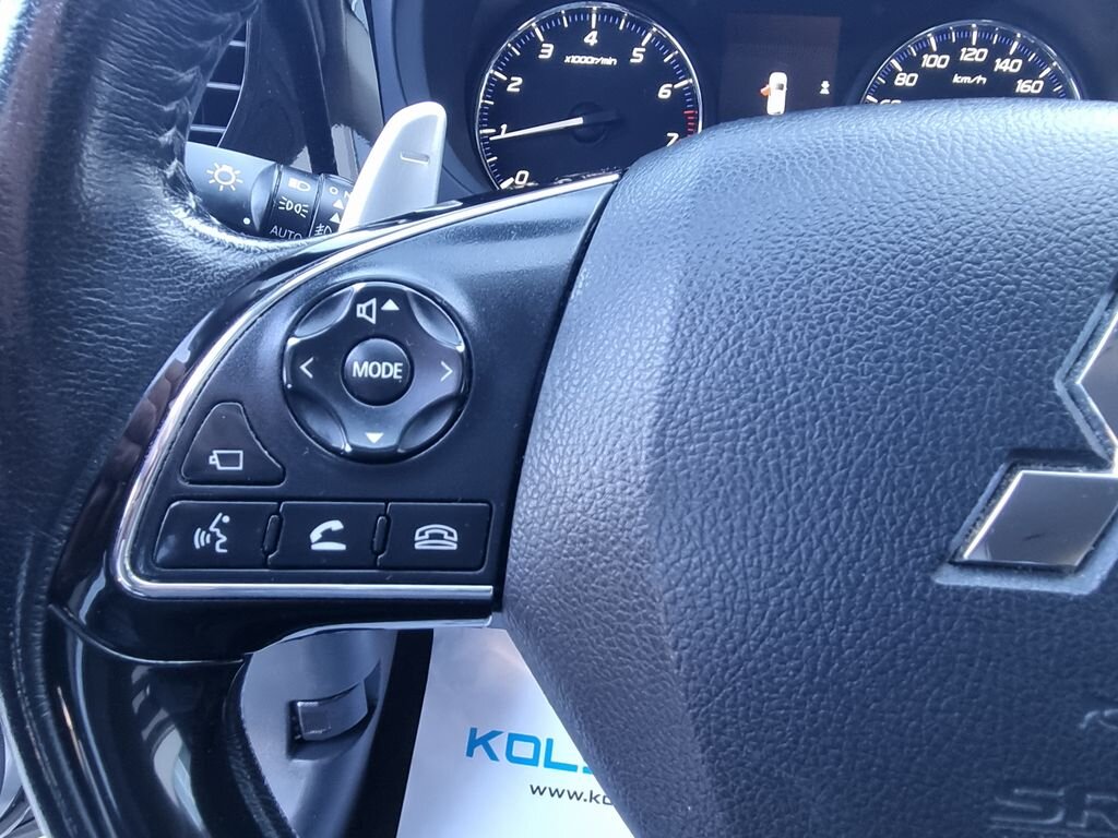 Mitsubishi Outlander SUV / Terénní 2,0 l 110 kw