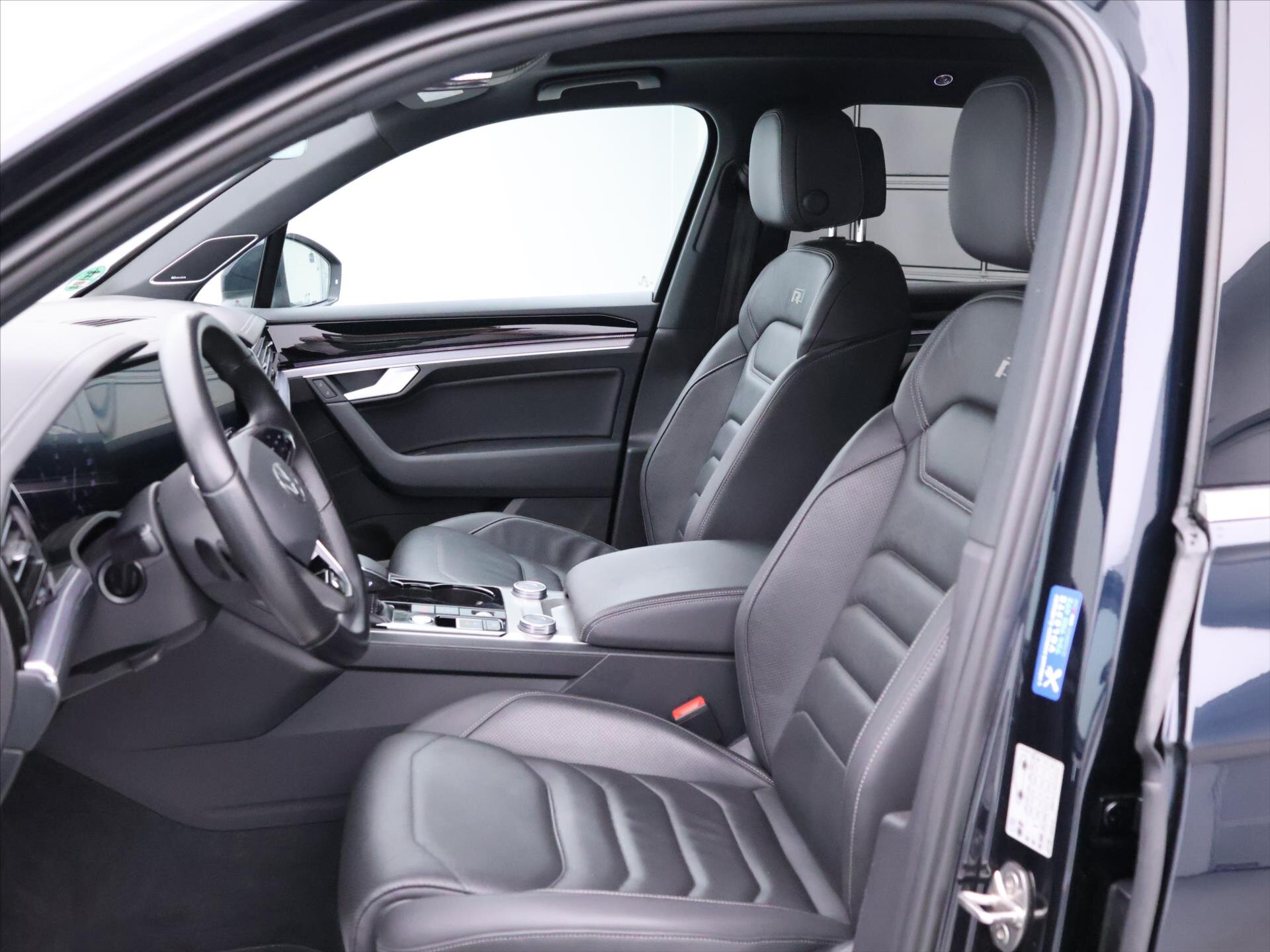 Volkswagen Touareg SUV / Terénní 3,0 l 210 kw