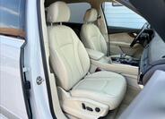 Audi Q7 21