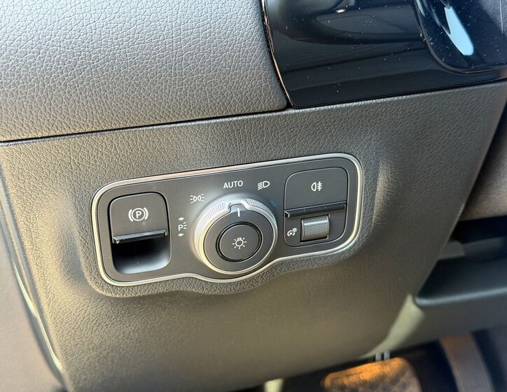 Mercedes-Benz EQA Kombi 0,0 140 kw