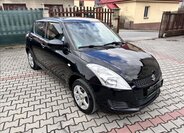 Suzuki Swift 1
