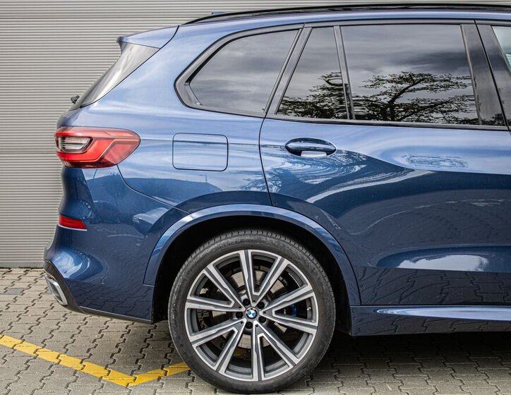 BMW X5 SUV / Terénní 3,0 l 195 kw