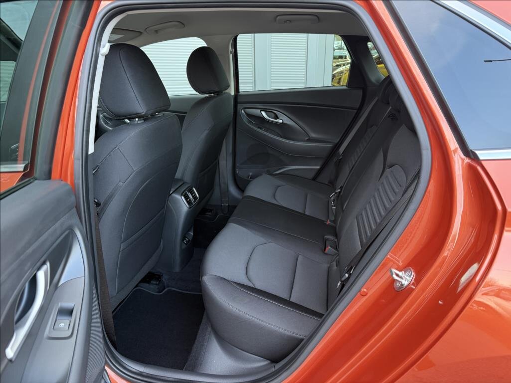 Hyundai i30 Hatchback 998,0 74 kw