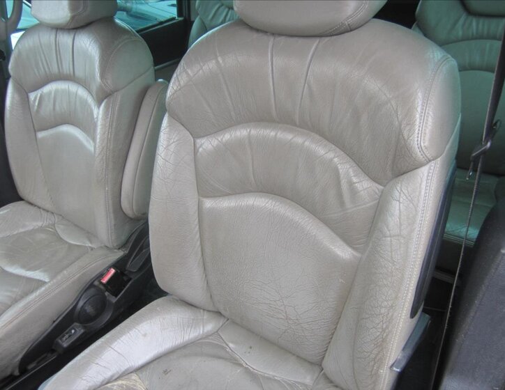 Peugeot 807 Kombi 2,2 l 94 kw