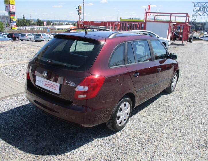 Škoda Fabia 8