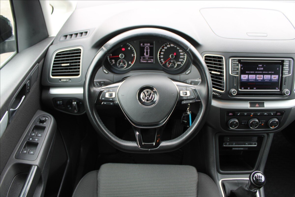 Volkswagen Sharan MPV 2,0 l 110 kw