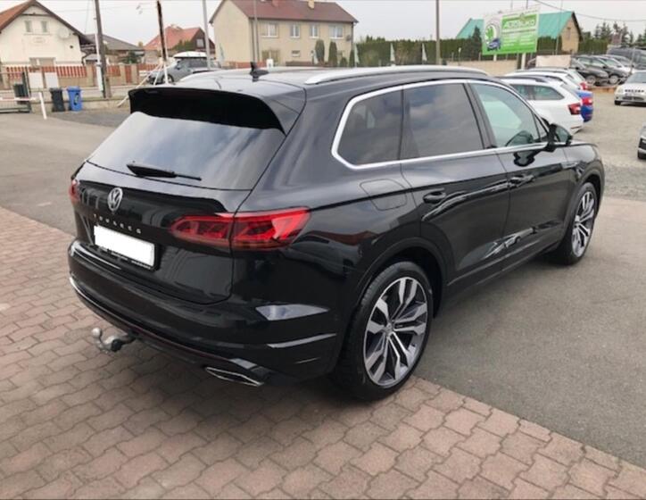 Volkswagen Touareg 4