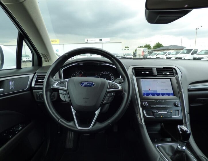 Ford Mondeo Kombi 2,0 l 110 kw