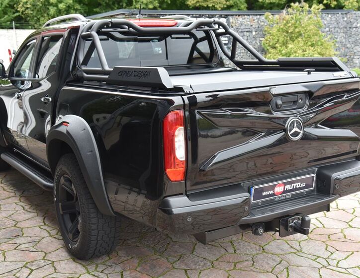 Mercedes-Benz Třídy X 10