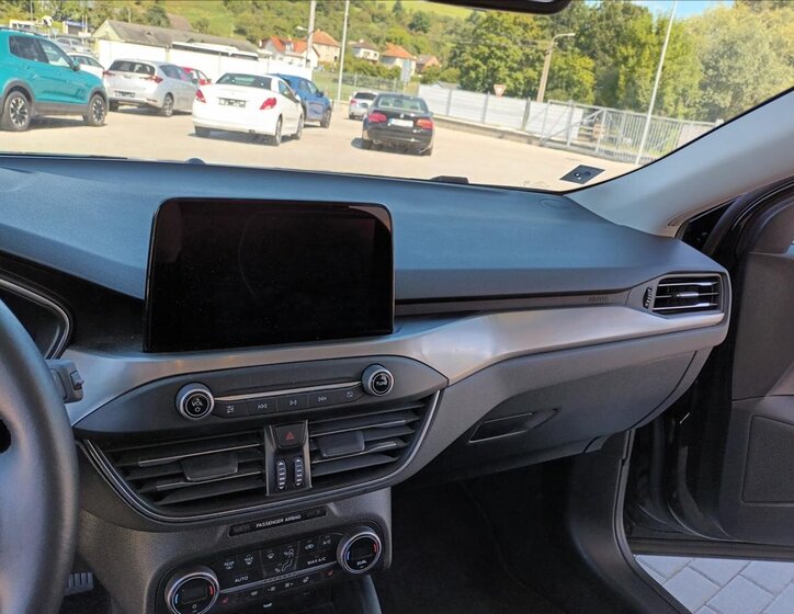 Ford Focus Kombi 1,5 l 88 kw