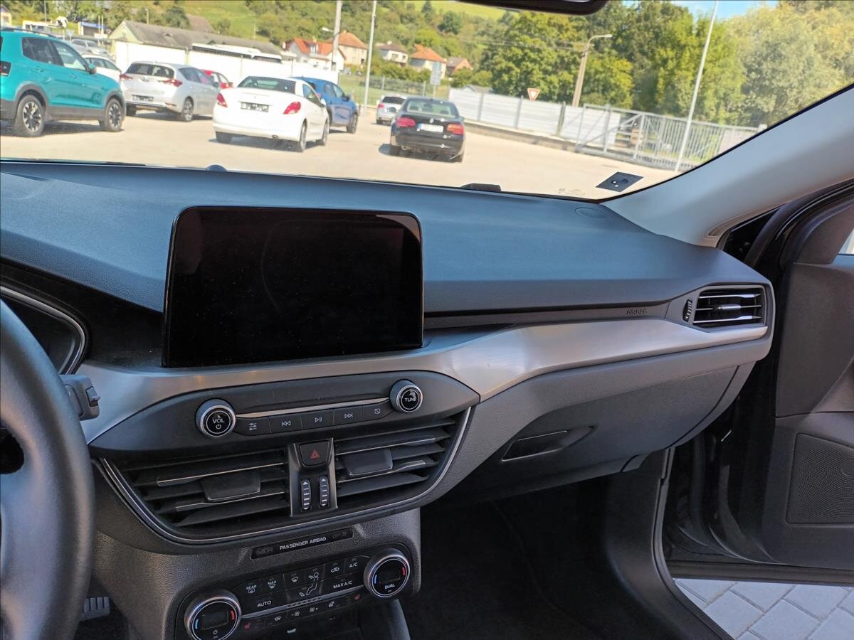 Ford Focus Kombi 1,5 l 88 kw