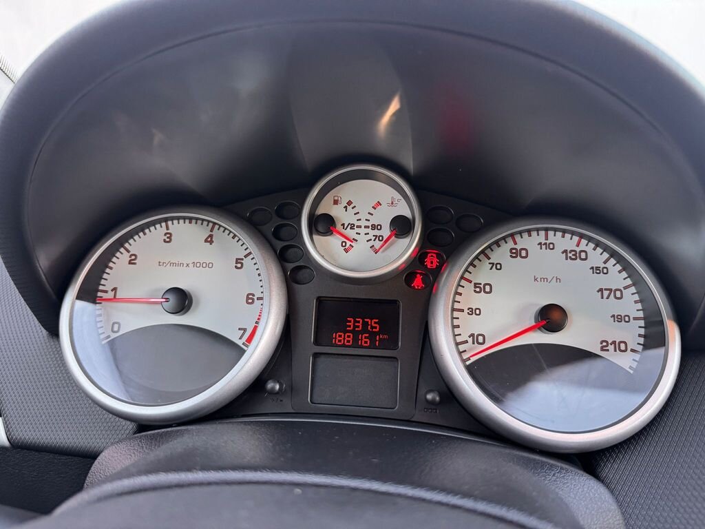 Peugeot 207 Kombi 1,4 l 70 kw