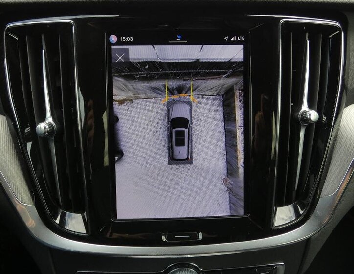 Volvo V60 Kombi 2,0 l 145 kw