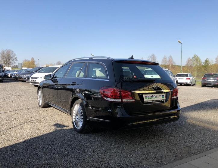 Mercedes-Benz Třídy E 4