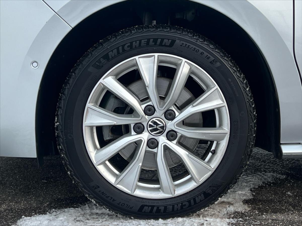 Volkswagen Multivan VAN-Minibus 2,0 l 150 kw