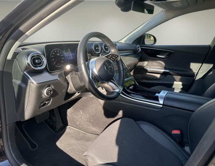 Mercedes-Benz Třídy C 9