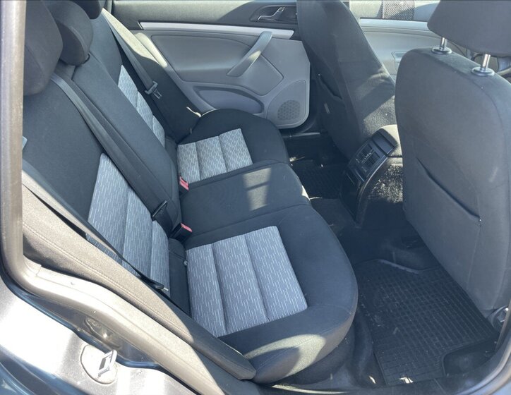 Škoda Octavia Kombi 2,0 l 103 kw