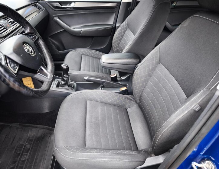 Škoda Rapid Hatchback 999,0 81 kw