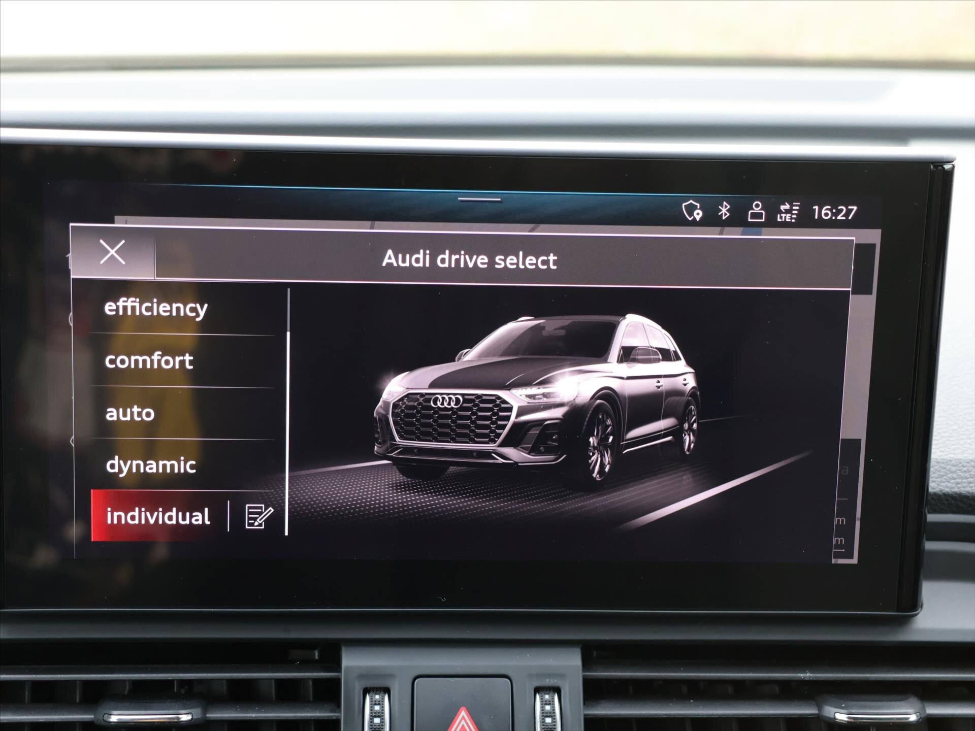 Audi Q5 SUV / Terénní 2,0 l 150 kw