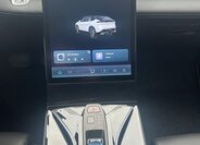 Dongfeng Ostatní SUV / Terénní 1,5 l 145 kw