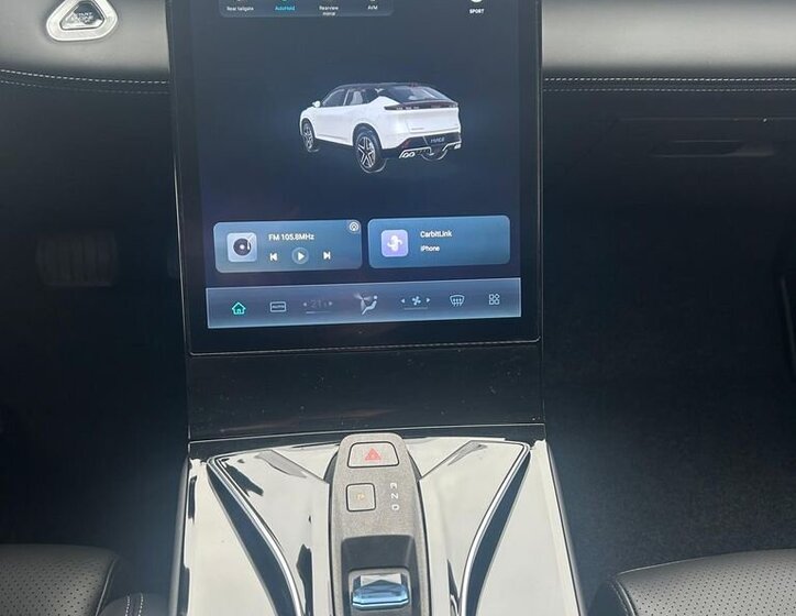 Dongfeng Ostatní SUV / Terénní 1,5 l 145 kw