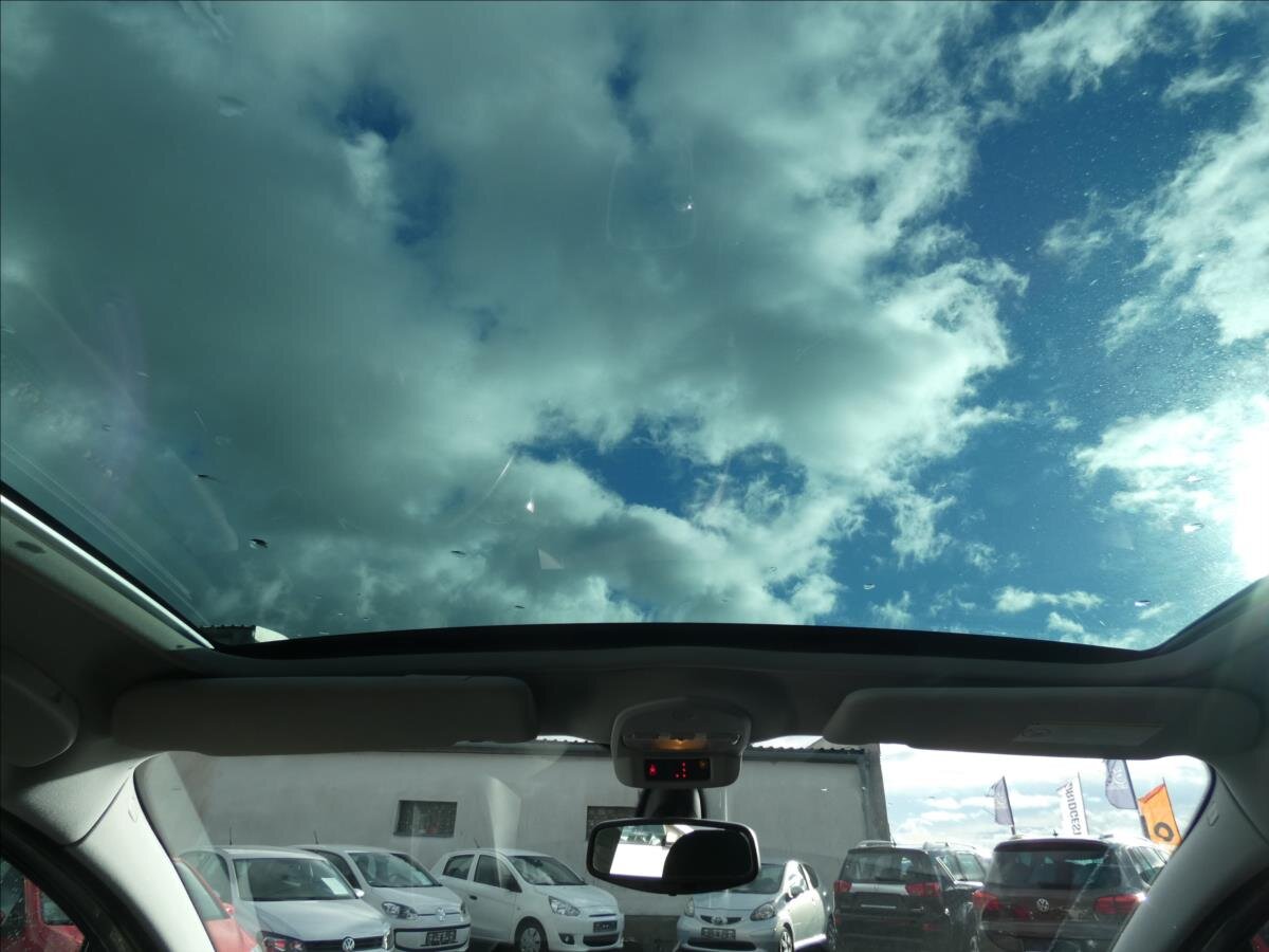 Peugeot 3008 MPV 1,6 l 88 kw