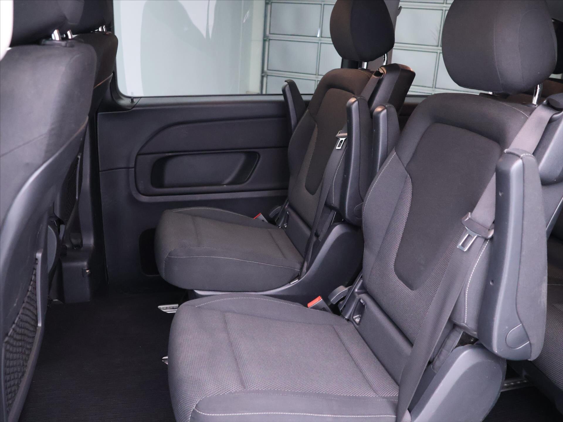 Mercedes-Benz Třídy V Kombi 2,1 l 140 kw