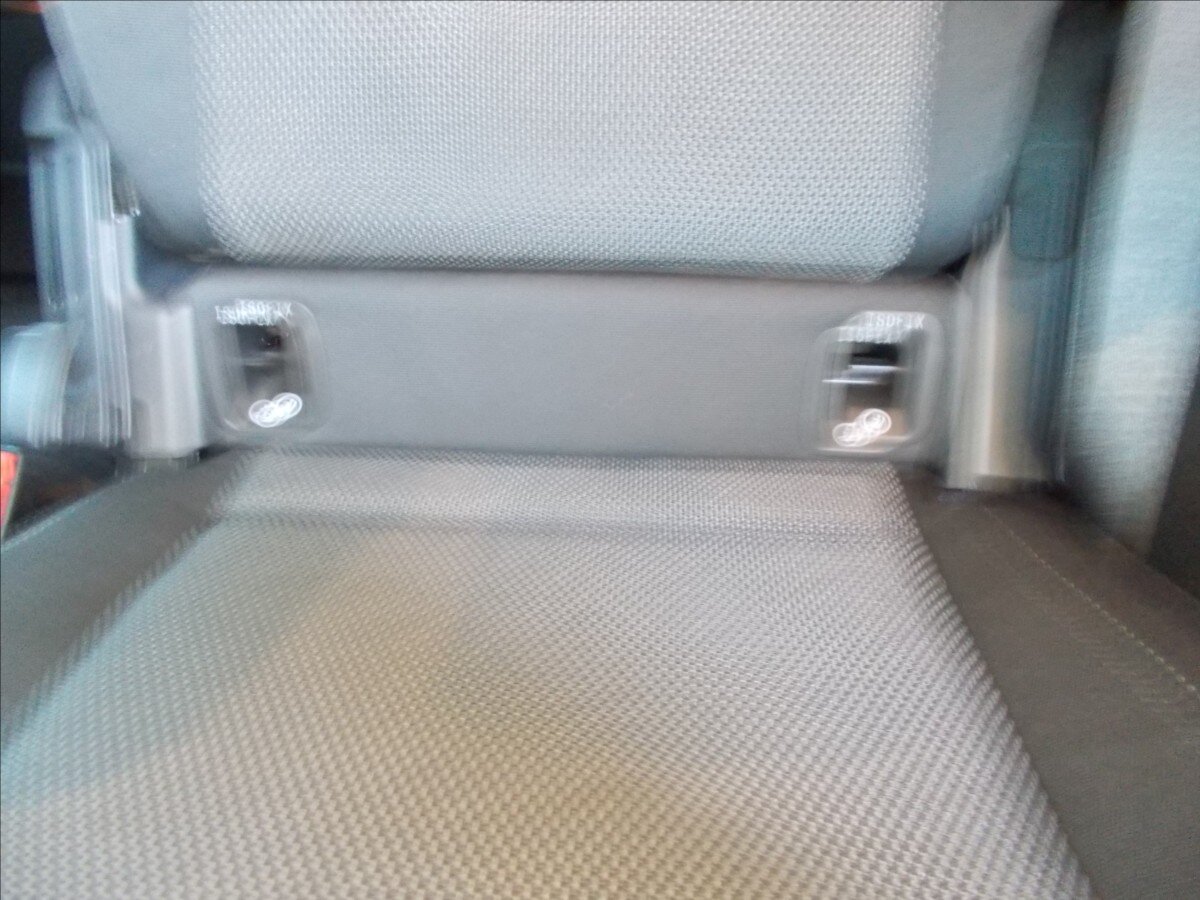 Mercedes-Benz Třídy V MPV 2,1 l 140 kw