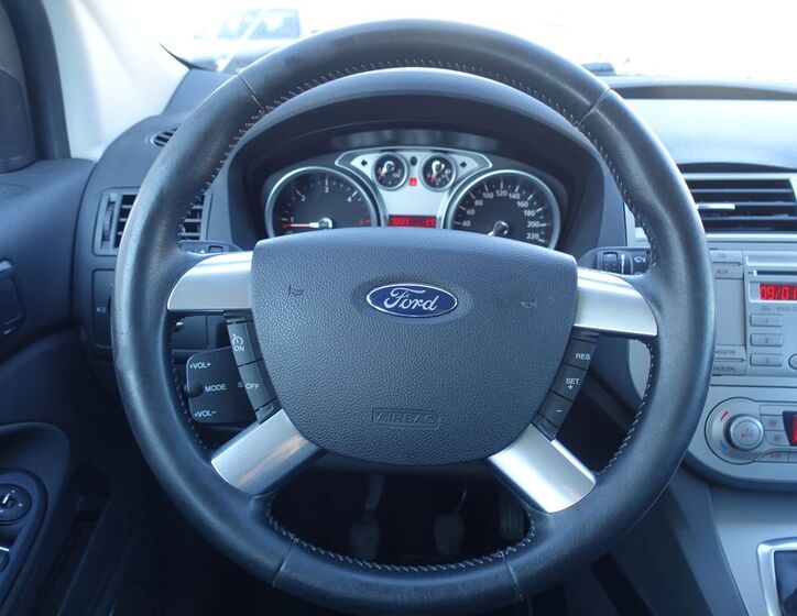 Ford Kuga 8