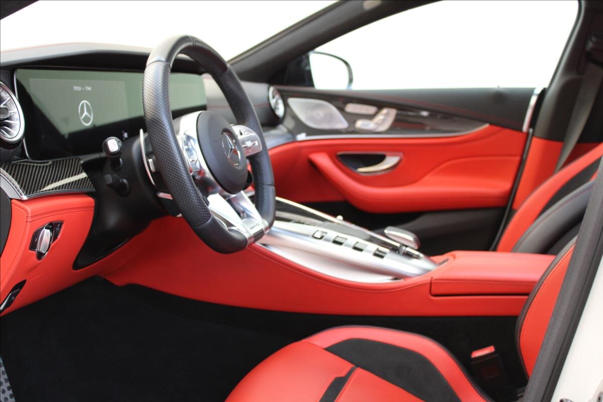 Mercedes-Benz AMG GT Kombi 4,0 l 430 kw