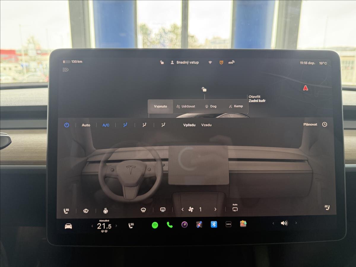 Tesla Model 3 Sedan / Limuzína 0,0 366 kw
