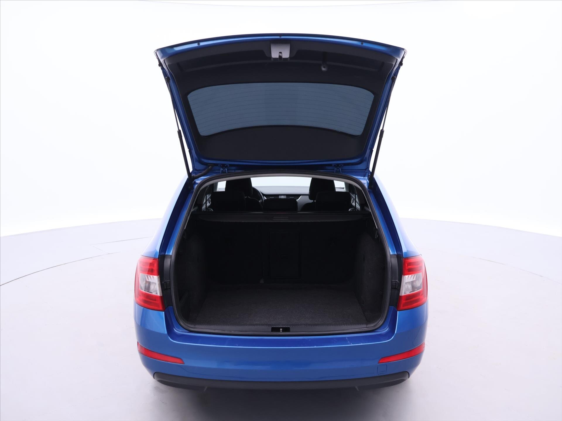 Škoda Octavia Kombi 1,6 l 77 kw