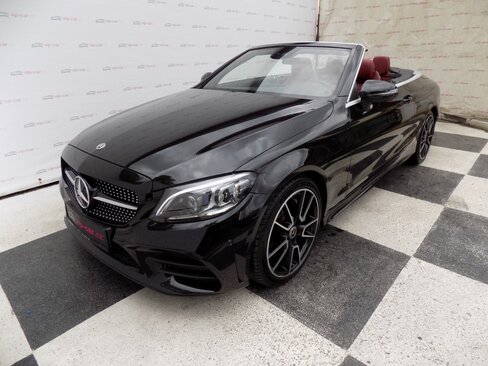 Mercedes-Benz Třídy C Kabriolet 3,0 l 245 kw