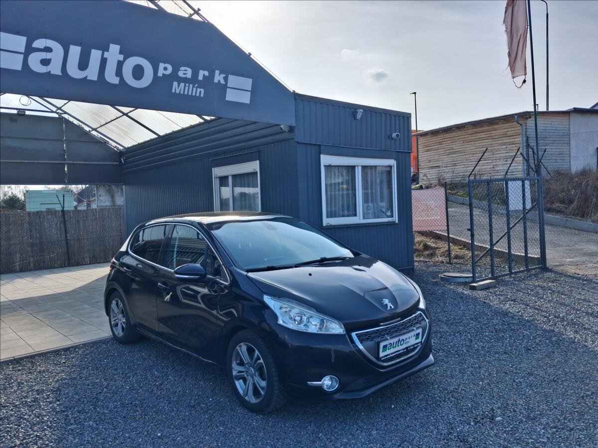 Peugeot 208 Hatchback 1,6 l 84 kw