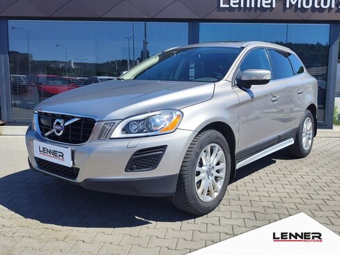 Volvo XC60 SUV / Terénní 2,4 l 158 kw